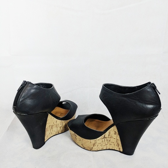 Steve Madden Willardo Cork Bottom Wedges! NWOT! - Picture 3 of 8